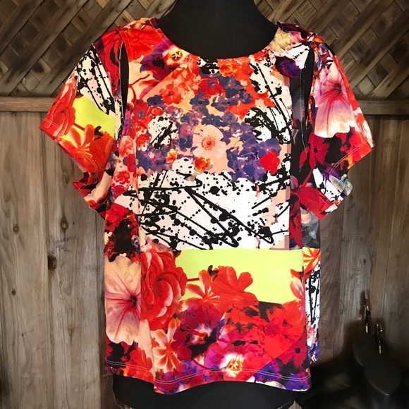 🦋 Floral Multicolored Top - Picture 5 of 10